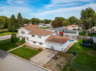 31 Hilltop Dr, Bourbonnais, IL