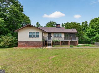 6882 Cowan Mill Rd, Winston, GA 30187