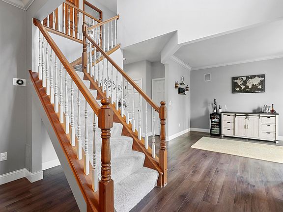 5th image of 8733 Taylor Woods Dr