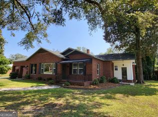 210 Parker Ave N, Brooklet, GA 30415