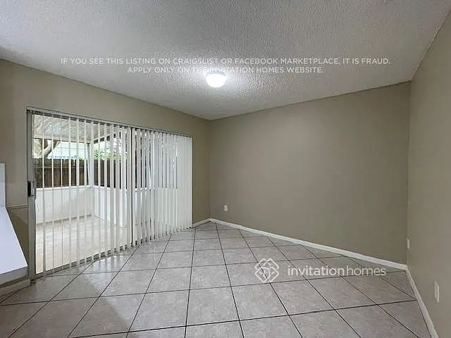 12684 SW 144th Ter — Photo 11
