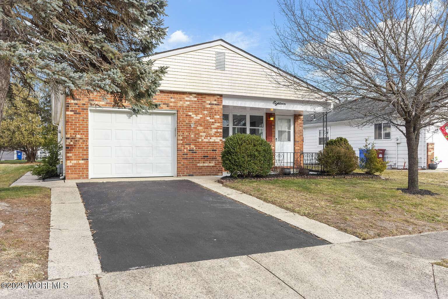 18 La Terraza Drive, Toms River, NJ 08757 | MLS #22537531 | Zillow