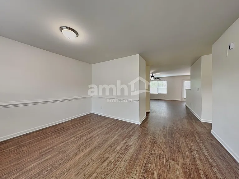 5149 Liberty Hall Cir — Photo 6