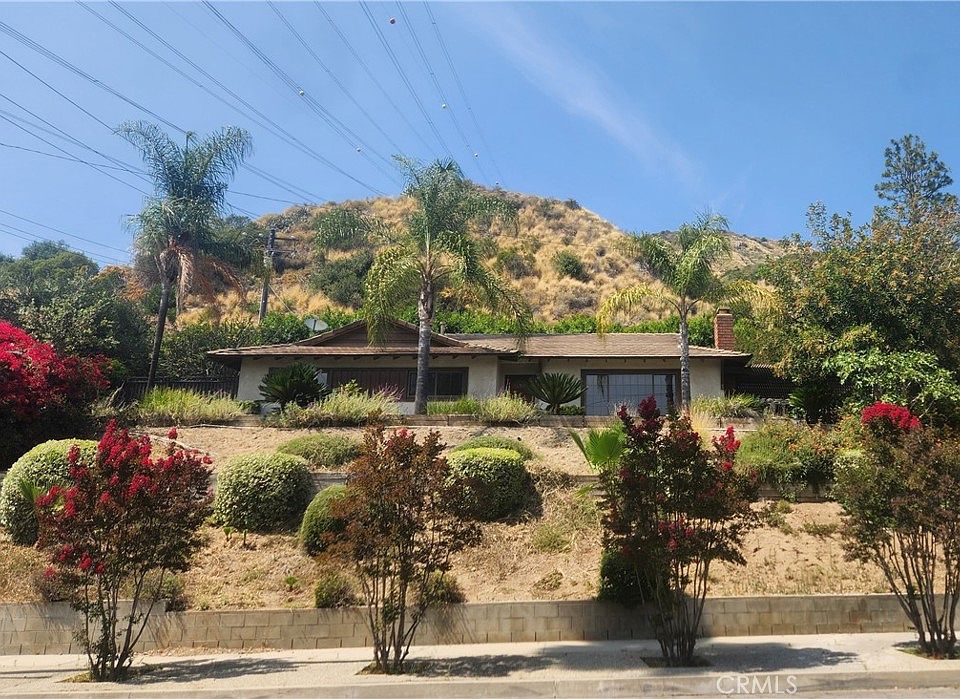 1st image of 2851 Brookridge Rd