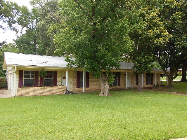 1st image of 108 Brierwood Dr