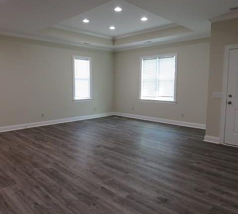 4th image of 126 New Bern Ave