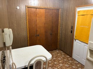 853 Heslep Ave, Donora, PA 15033