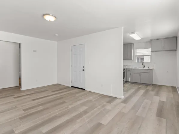 11116 Berendo Avenue, 11116 Berendo Ave APT 7, Los Angeles, CA 90044
