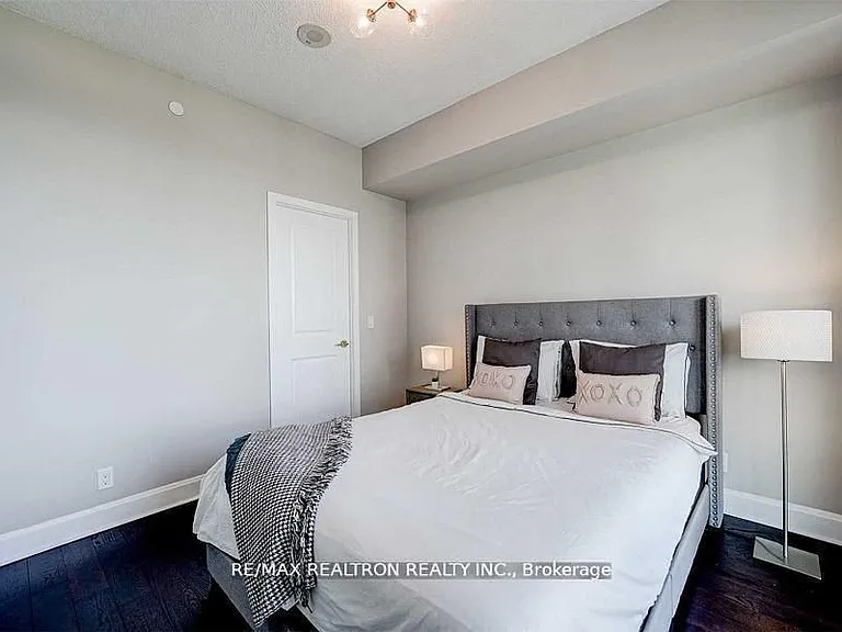 33 Shore Breeze Dr #2501 — Photo 14