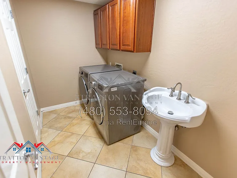5029 W Yearling Rd — Photo 26
