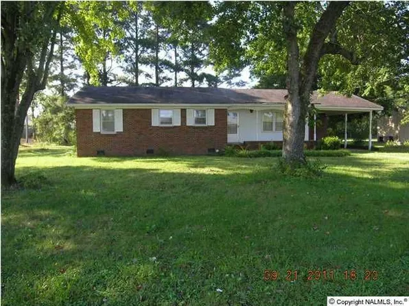 1440 Mauldin St, Town Creek, AL 35672