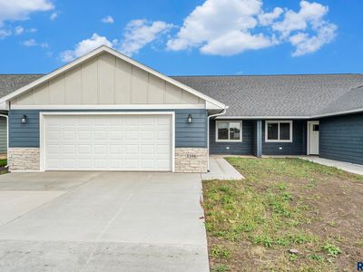 1106 NE 11th St, Madison, SD, 57042