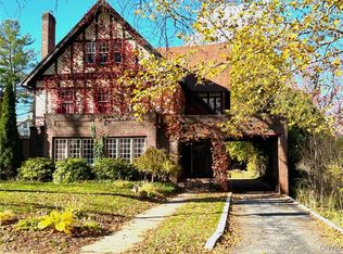 13 Brattle Rd, Syracuse, NY 13203