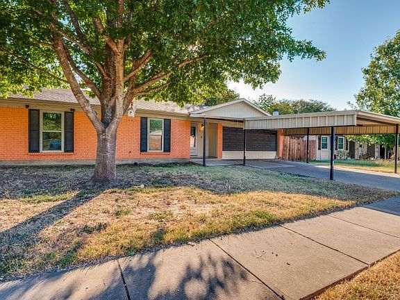 3rd image of 628 Thompson St