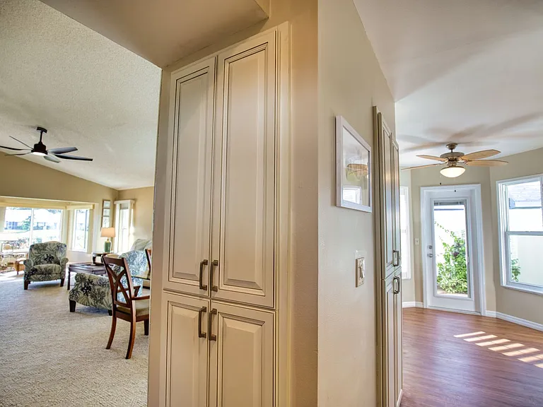 831 Harrington Lake Ln #37 — Photo 5