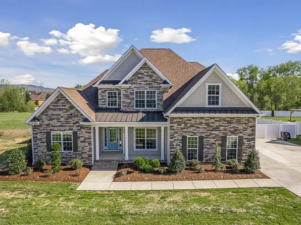 65 Garrison Dr, McMinnville, TN 37110