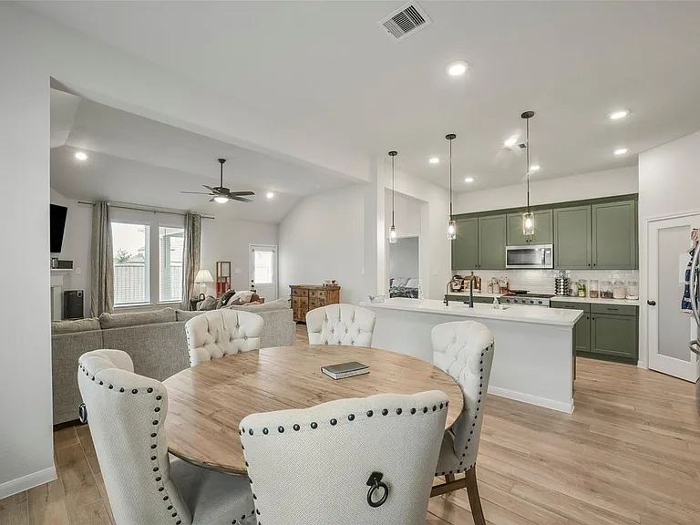 5202 Hazel Vista Ln — Photo 13