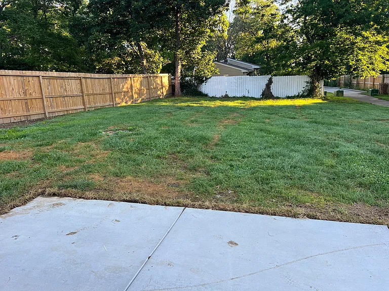 257 Monica Dr — Photo 15