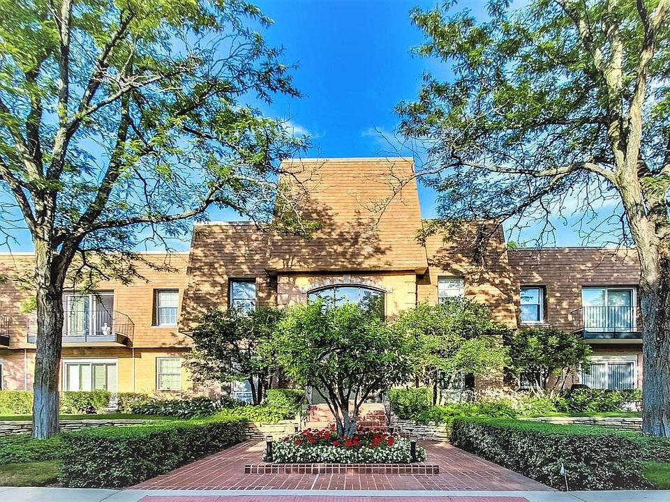 1st image of 1250 Park Ave W APT 414