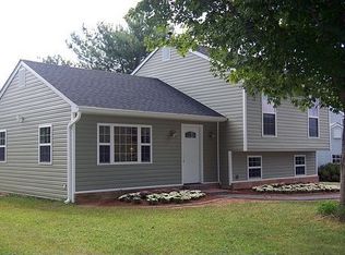 404 Woonsockett Ln, Silver Spring, MD 20905