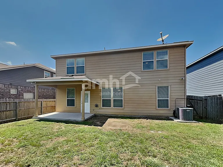 2967 Nicholas Cv — Photo 25