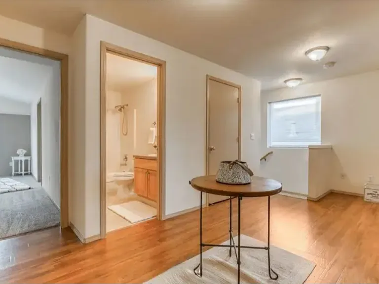 9700 NE 26th Pl — Photo 15
