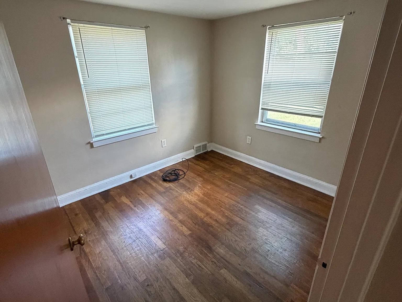 34 Race St — Photo 4