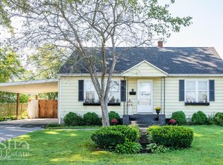 13 3rd St, Mill Hall, PA 17751