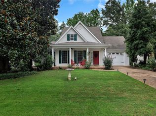 180 Grand Oak Cir, Pendleton, SC 29670