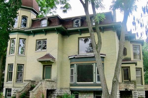 Mulberry Mansion