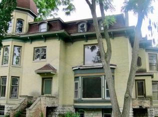 422 Mulberry St UNIT 6, Lake Mills, WI 53551