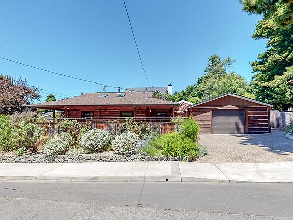 5th image of 831 Madrone Ave