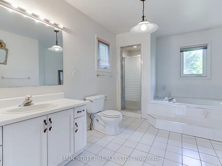 223 Burns Blvd — Photo 16
