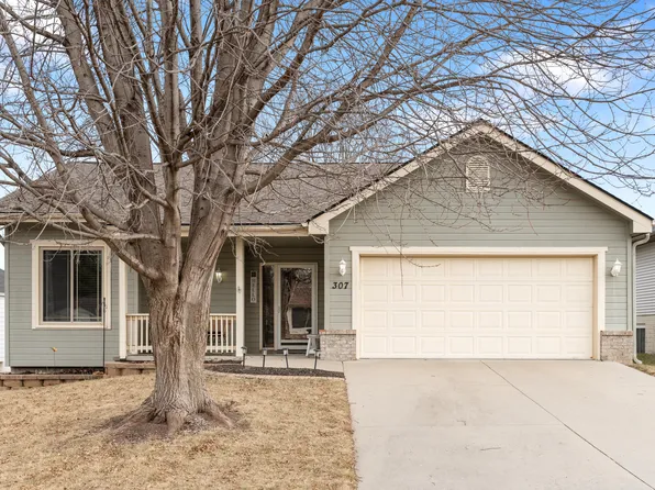 307 E Ferndale Dr, Council Bluffs, IA 51503