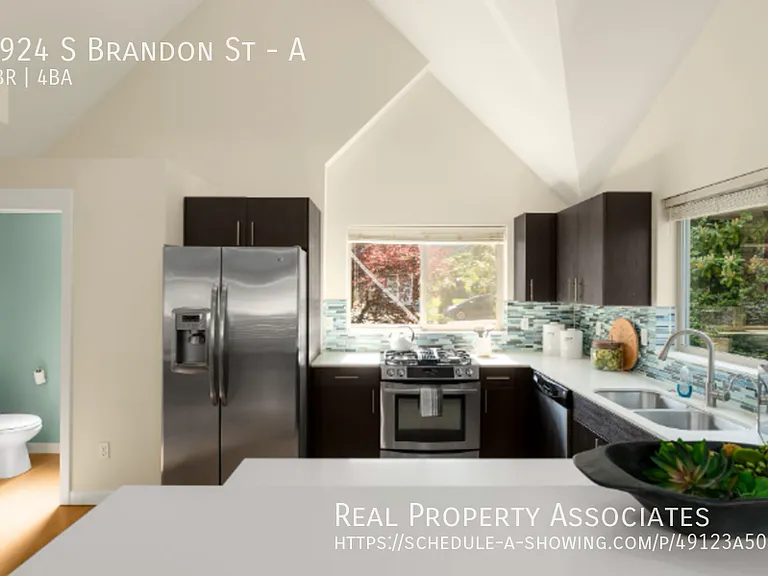 3924 S Brandon St #A — Photo 3