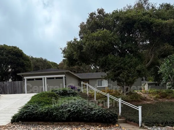 9465 Valley Oak Way, Salinas, CA 93907