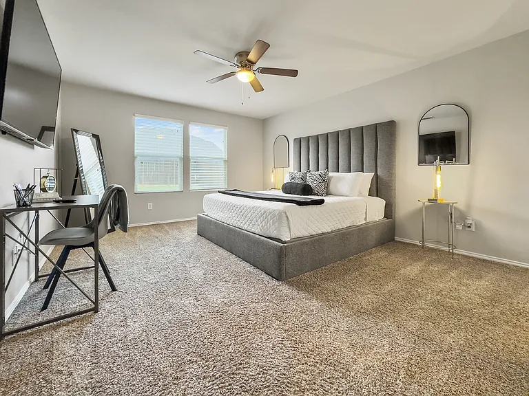 1809 Christopher Creek Dr — Photo 13