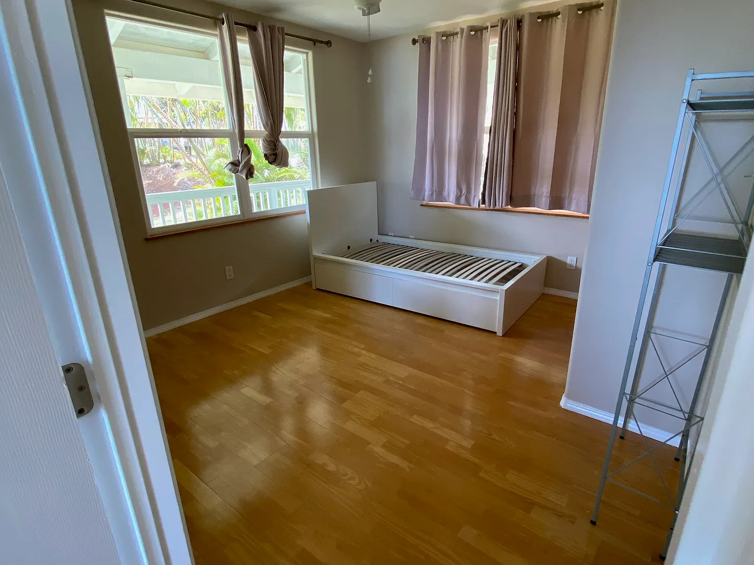 2 bed, 1000 sqft, $4,500 — Photo 3