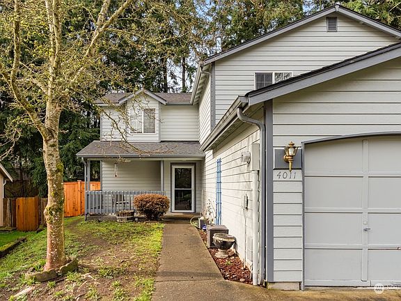 3rd image of 4009 Quail Drive SE