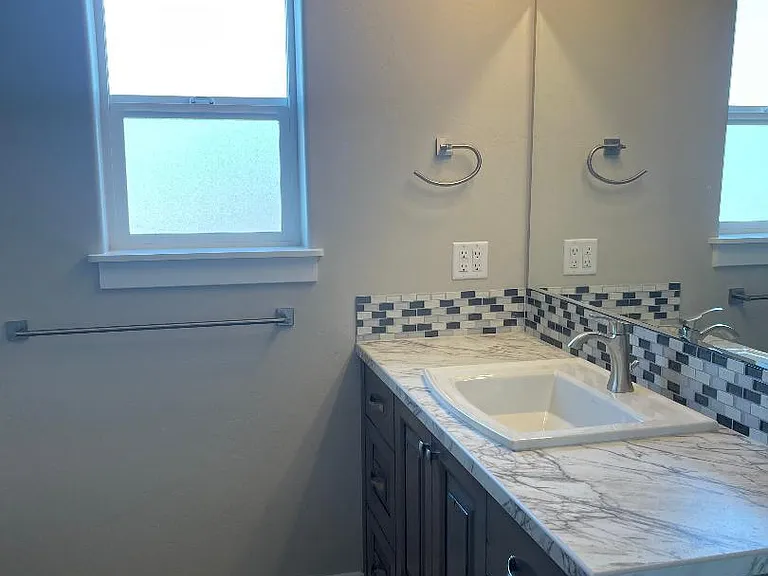 902 Monument Peak Pl — Photo 13