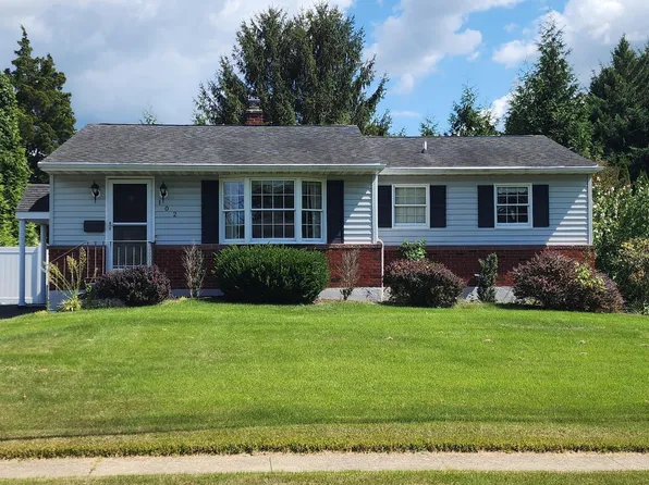 102 Windsor Dr, Elkton, MD 21921