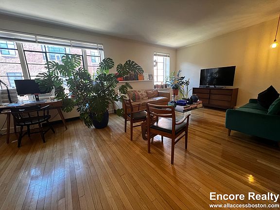 2nd image of 95 Longwood Ave #4A