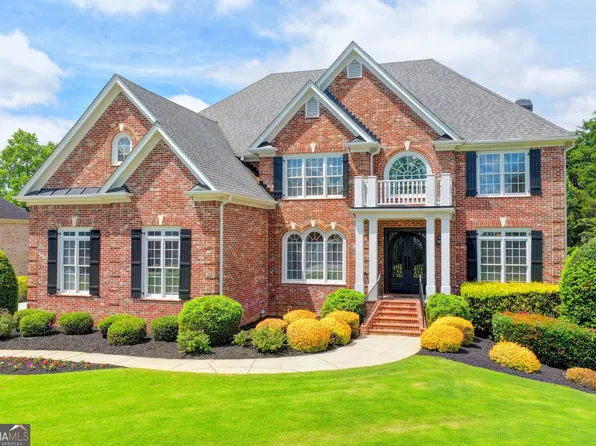 271 Prestbury Ct, Suwanee, GA 30024