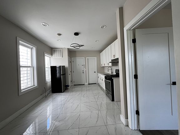 3rd image of 484 John F Kennedy Blvd #3F