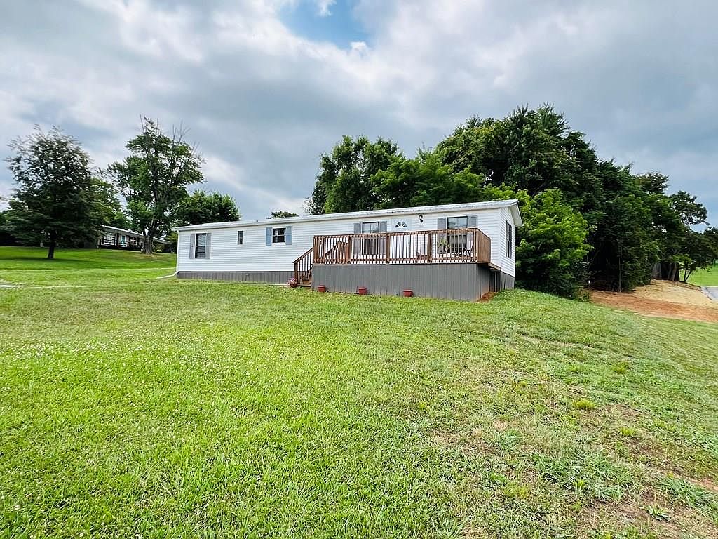 701 W Main St, Byrdstown, TN 38549 Zillow