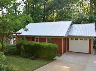 707 Happy Ln, Oxford, MS 38655