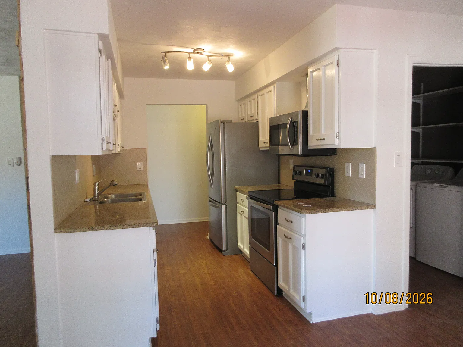 508 Morningside — Photo 3