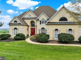 13 Apple Hill Dr, Lititz, PA 17543