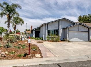 981 Robin Ct, San Marcos, CA 92078