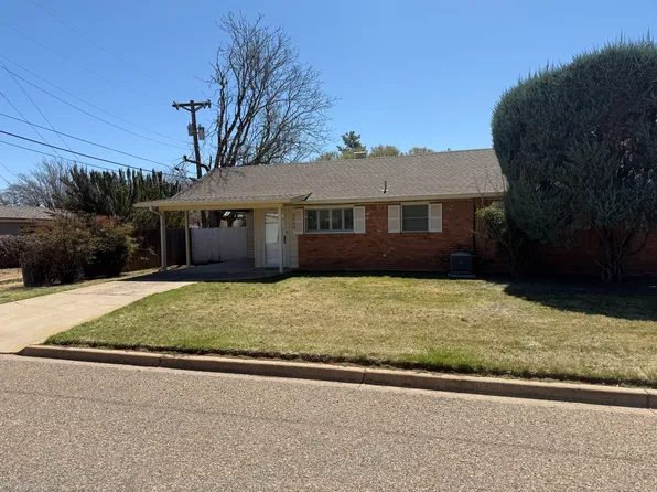 3505 W 11th St, Plainview, TX 79072